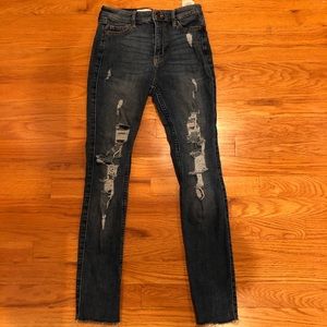 Distressed High Rise Skinny Jeans